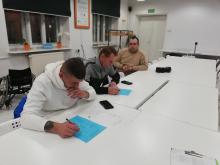 Fotografia przedstawiająca uczestników czwartego spotkania Klubu Taty