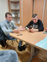 Fotografia przedstawiająca uczestników spotkania Klubu Taty